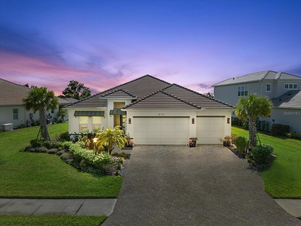 Photo of 729 Tailwind Place, Sarasota, FL 34240 (MLS # A4676418)