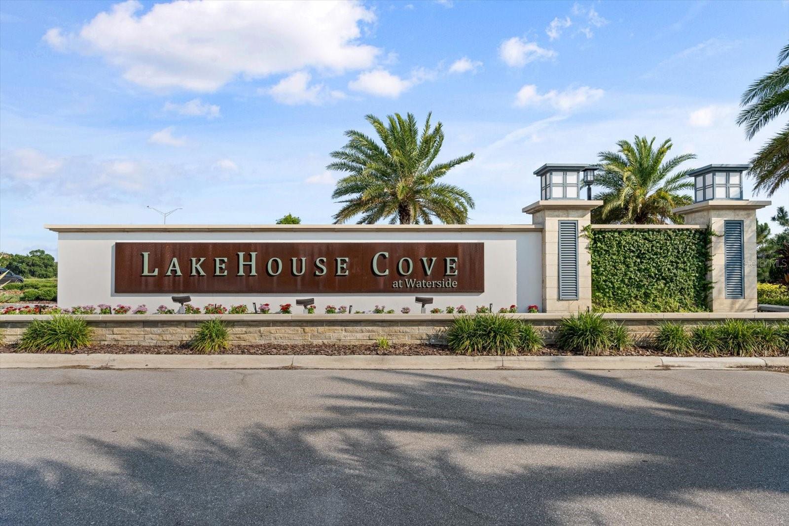 LAKEHOUSE COVE/WATERSIDE PH 3 - Residential