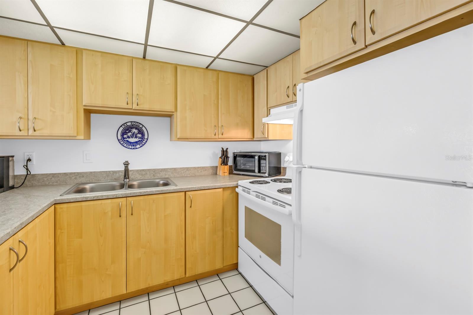 OCEAN SANDS TWO CONDO - Residential