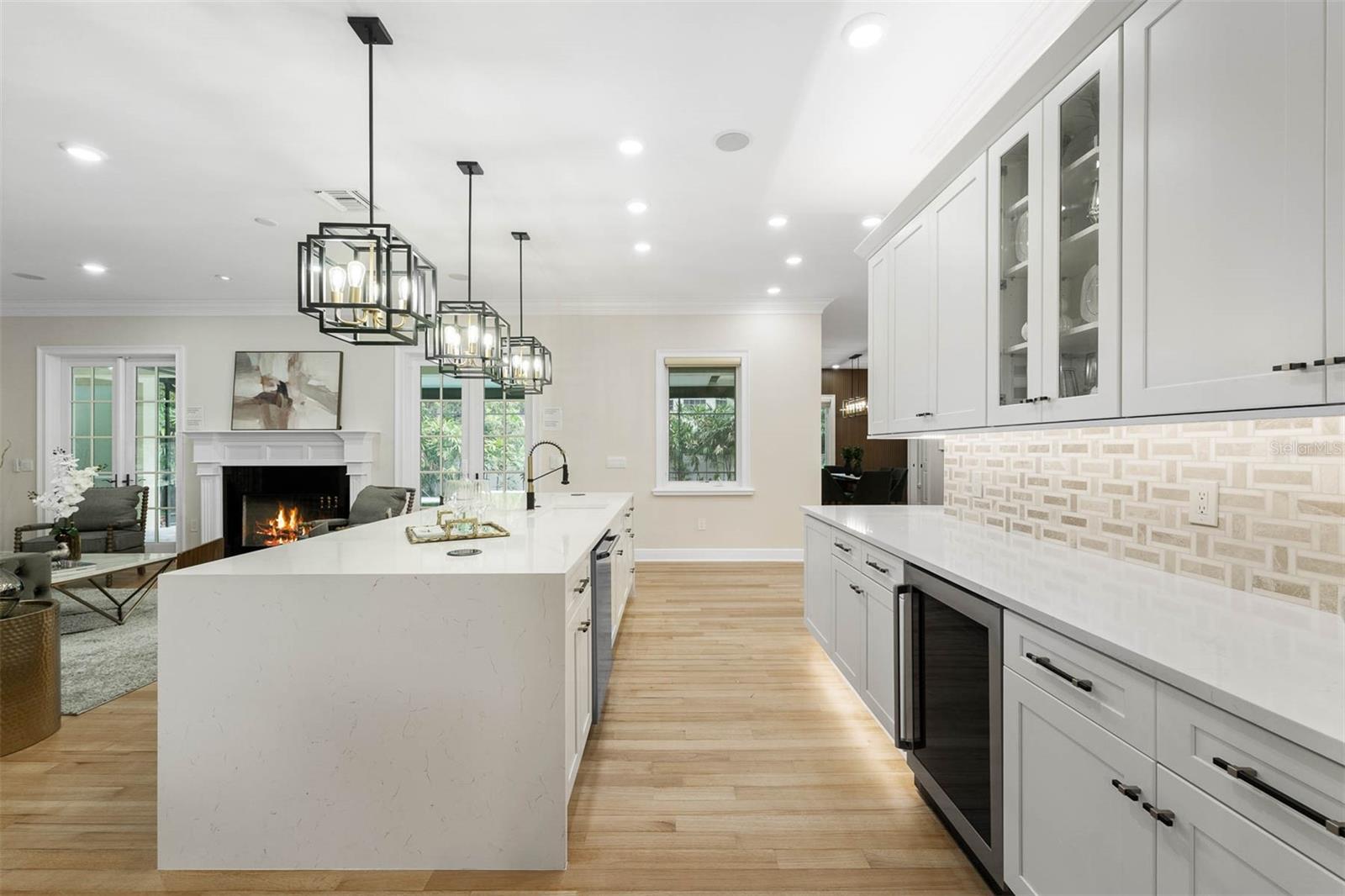 LUGANO TERRACE - Residential Lease