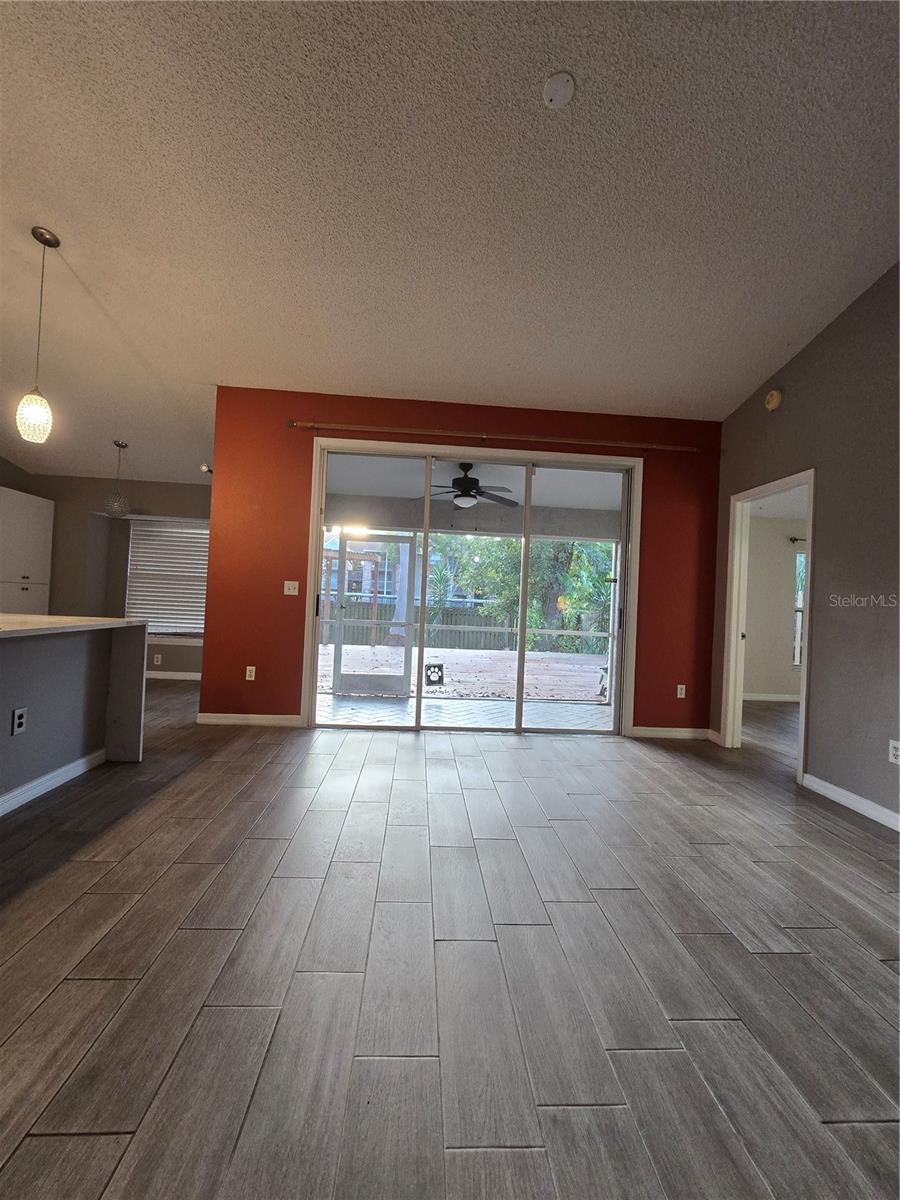BROOKFIELD - Residential