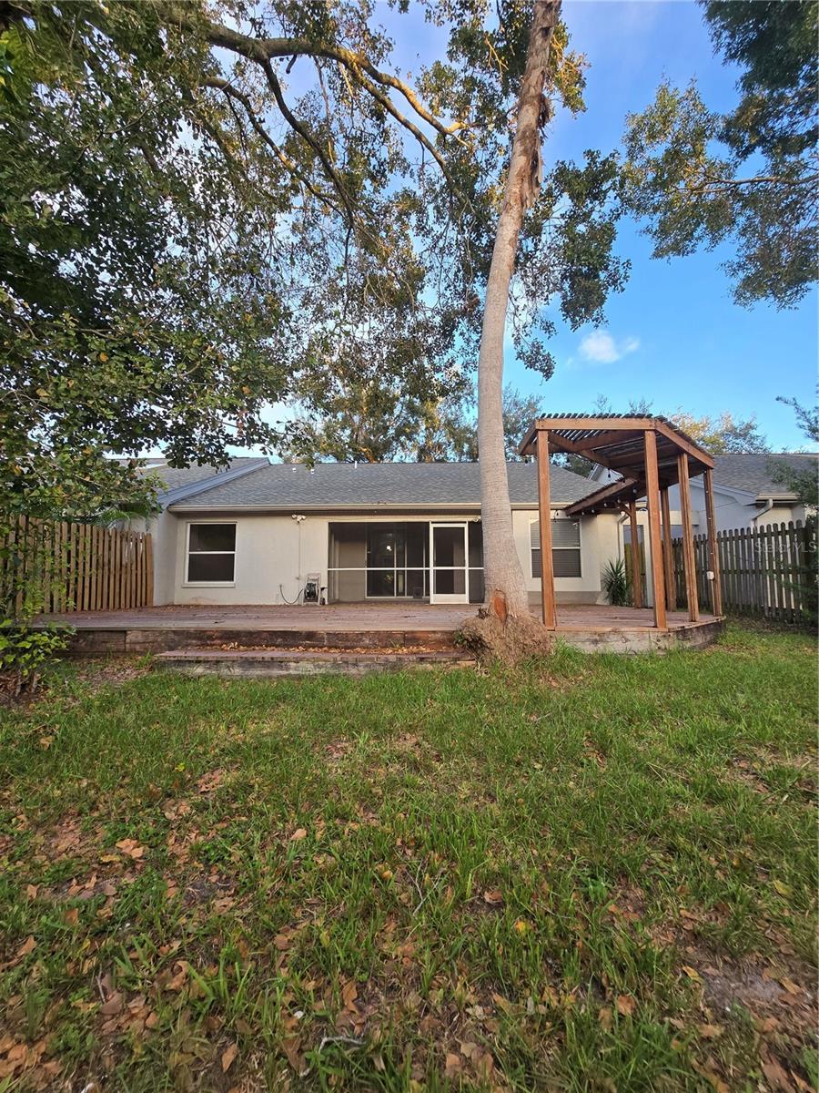 BROOKFIELD - Residential