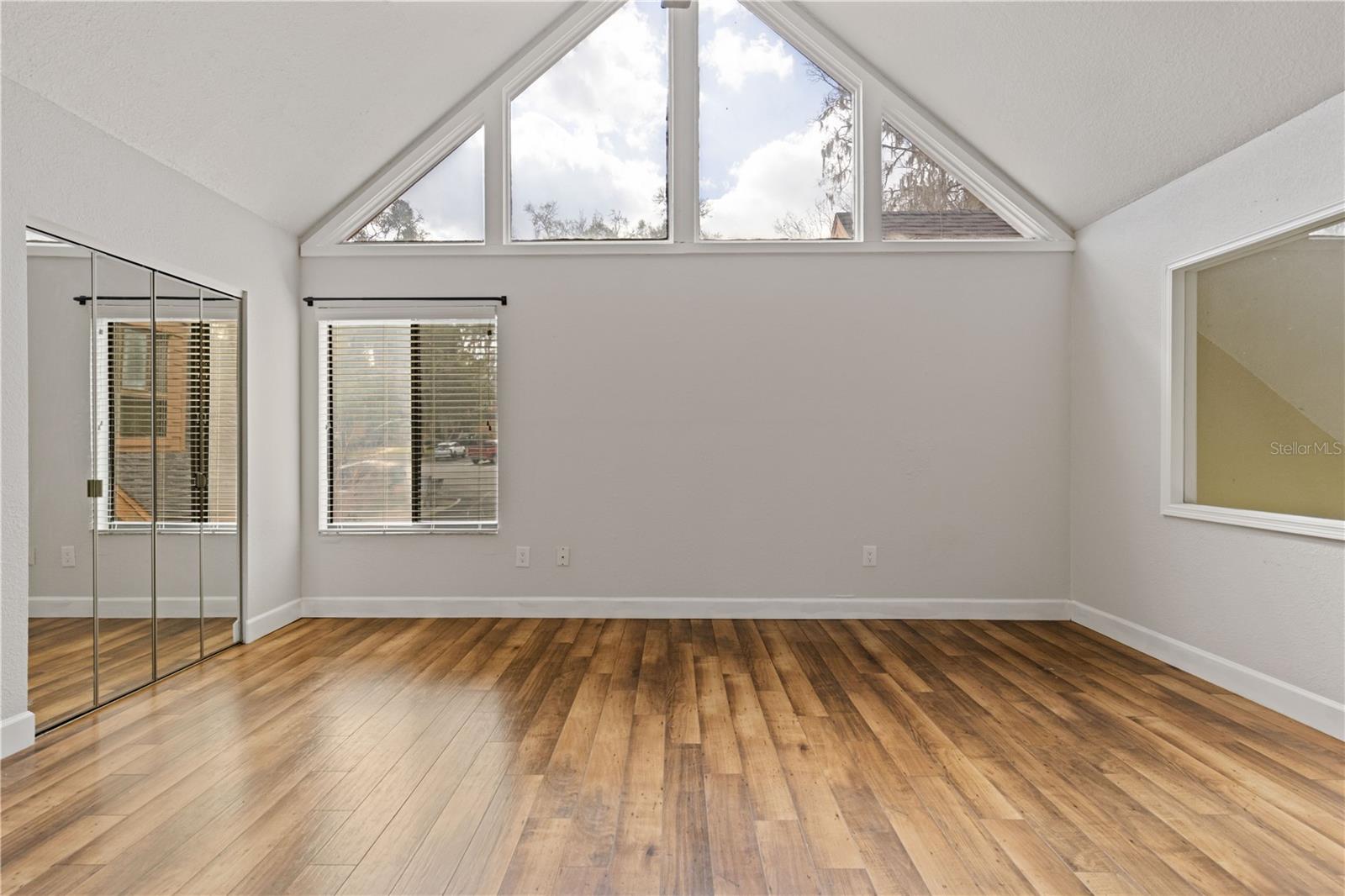 PARK PLACE UN 302 - Residential