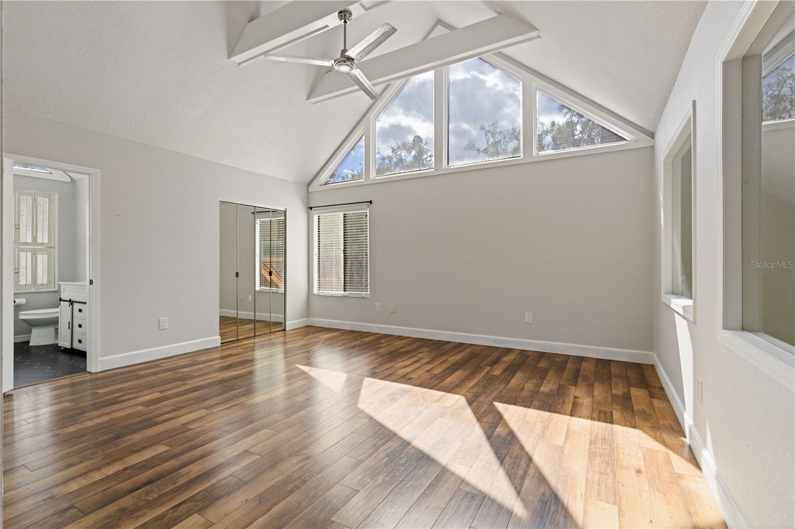 PARK PLACE UN 302 - Residential