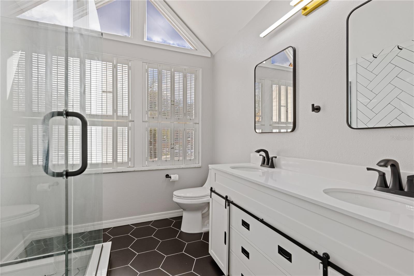 PARK PLACE UN 302 - Residential