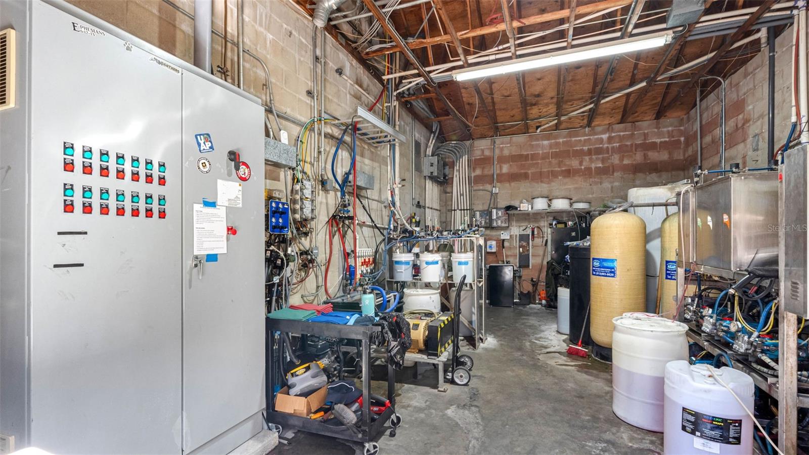 UNPLATTED - Commercial Sale