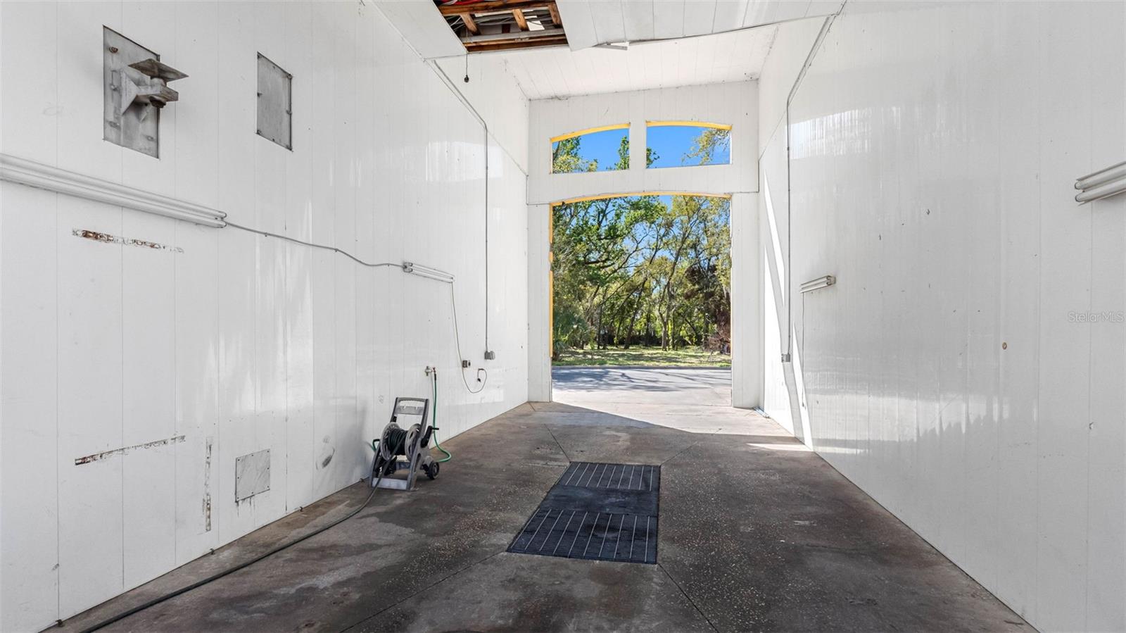 UNPLATTED - Commercial Sale