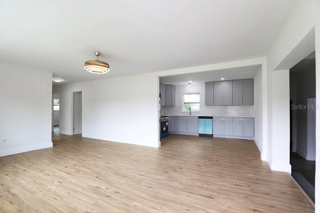 2013 PINEWAY DRIVE