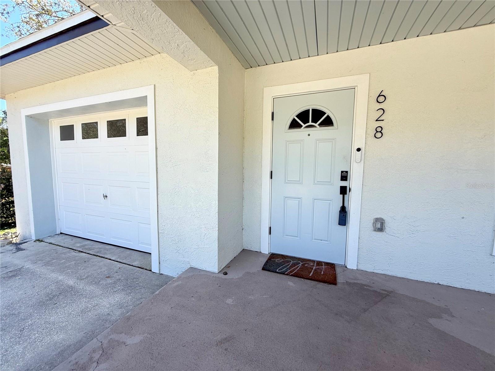 628 E CENTER STREET