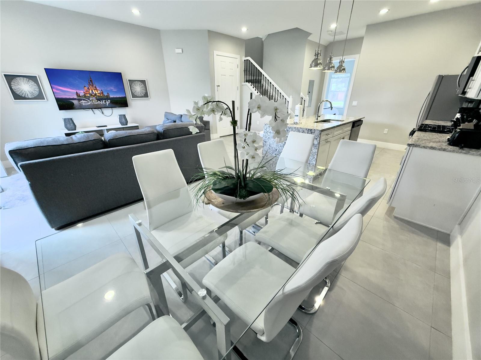 SUMMERVILLE RESORT - Residential