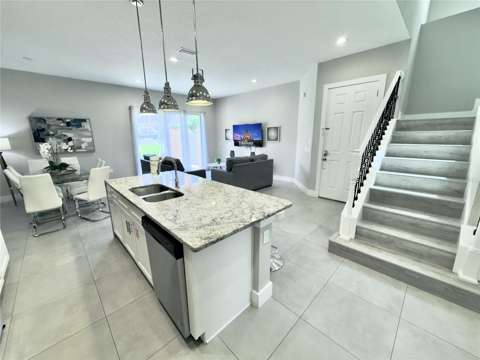 SUMMERVILLE RESORT - Residential