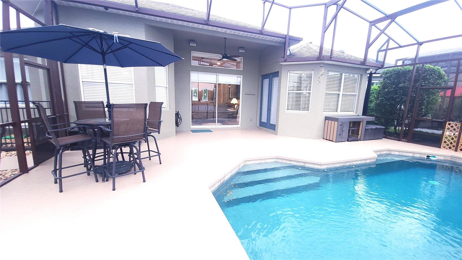 RETREAT AT WEKIVA - Residential