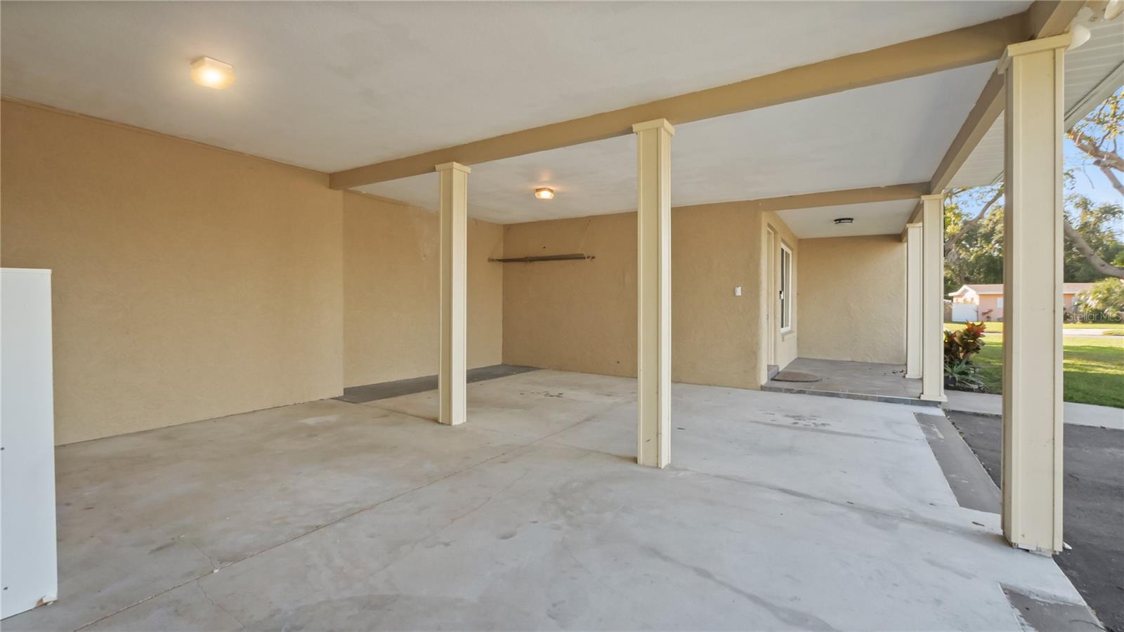 BOCA CIEGA ESTATES - Residential