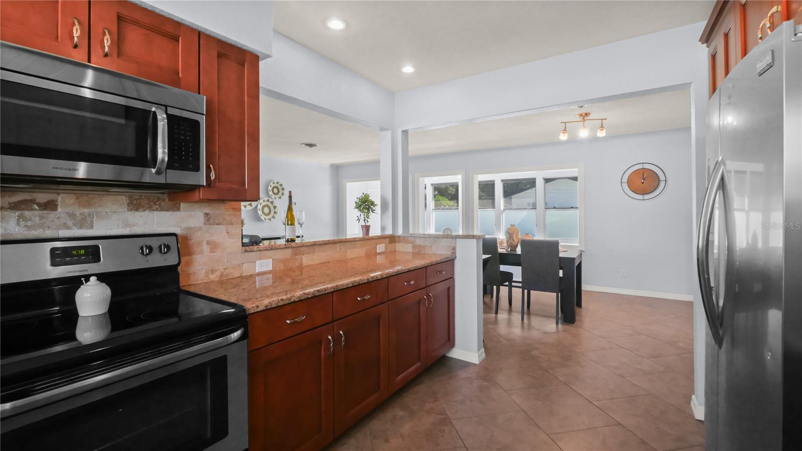 BOCA CIEGA ESTATES - Residential