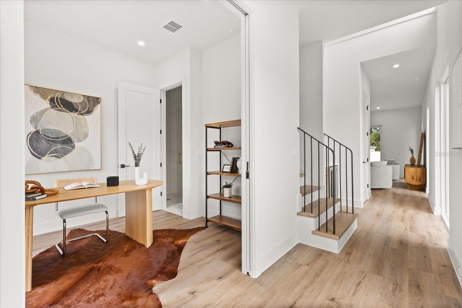 HOURGLASS HOMES - Residential