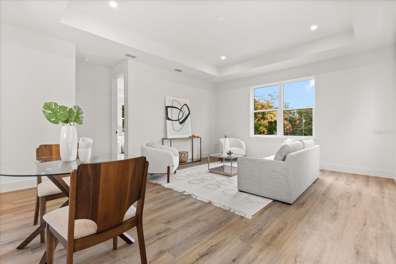 HOURGLASS HOMES - Residential