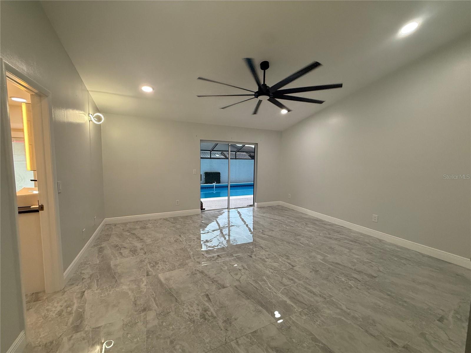 BAY PORT COLONY PH III UN 2-A - Residential