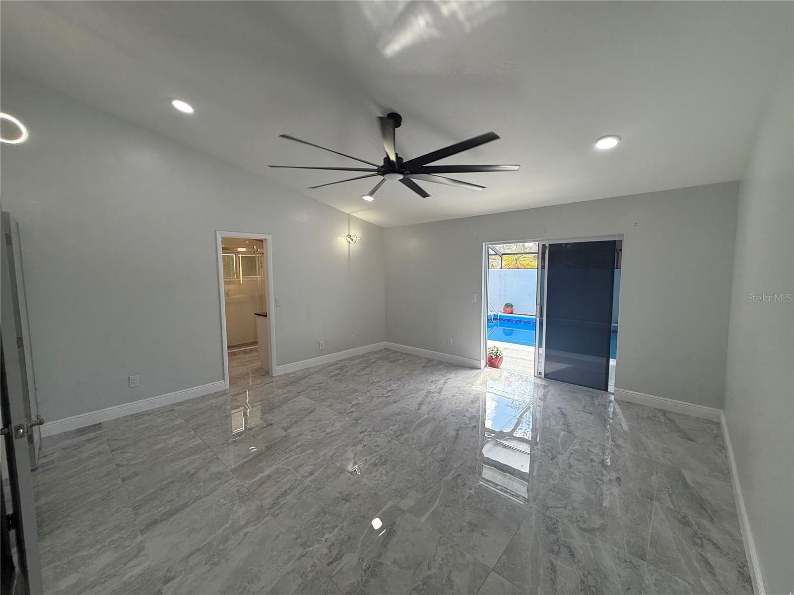 BAY PORT COLONY PH III UN 2-A - Residential