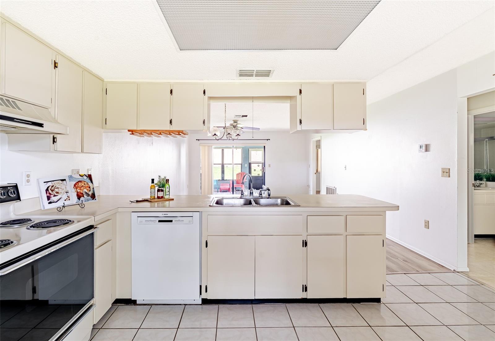 GLENWOOD VILLAGE CONDO - Residential