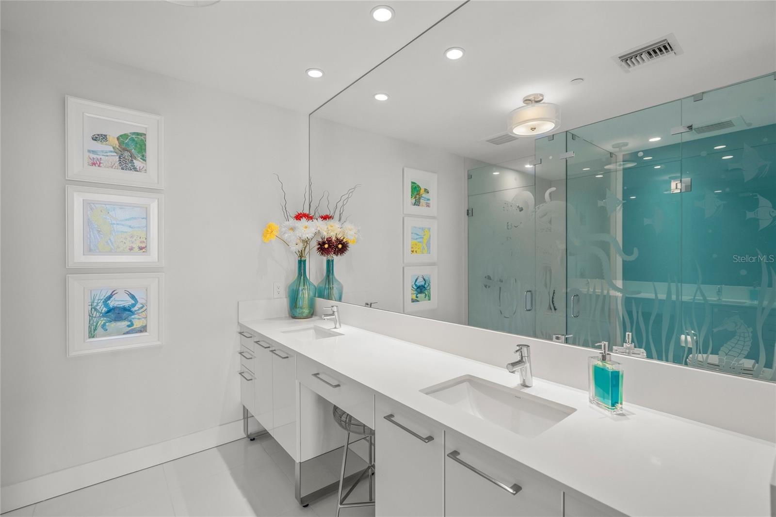 VUE SARASOTA BAY - Residential