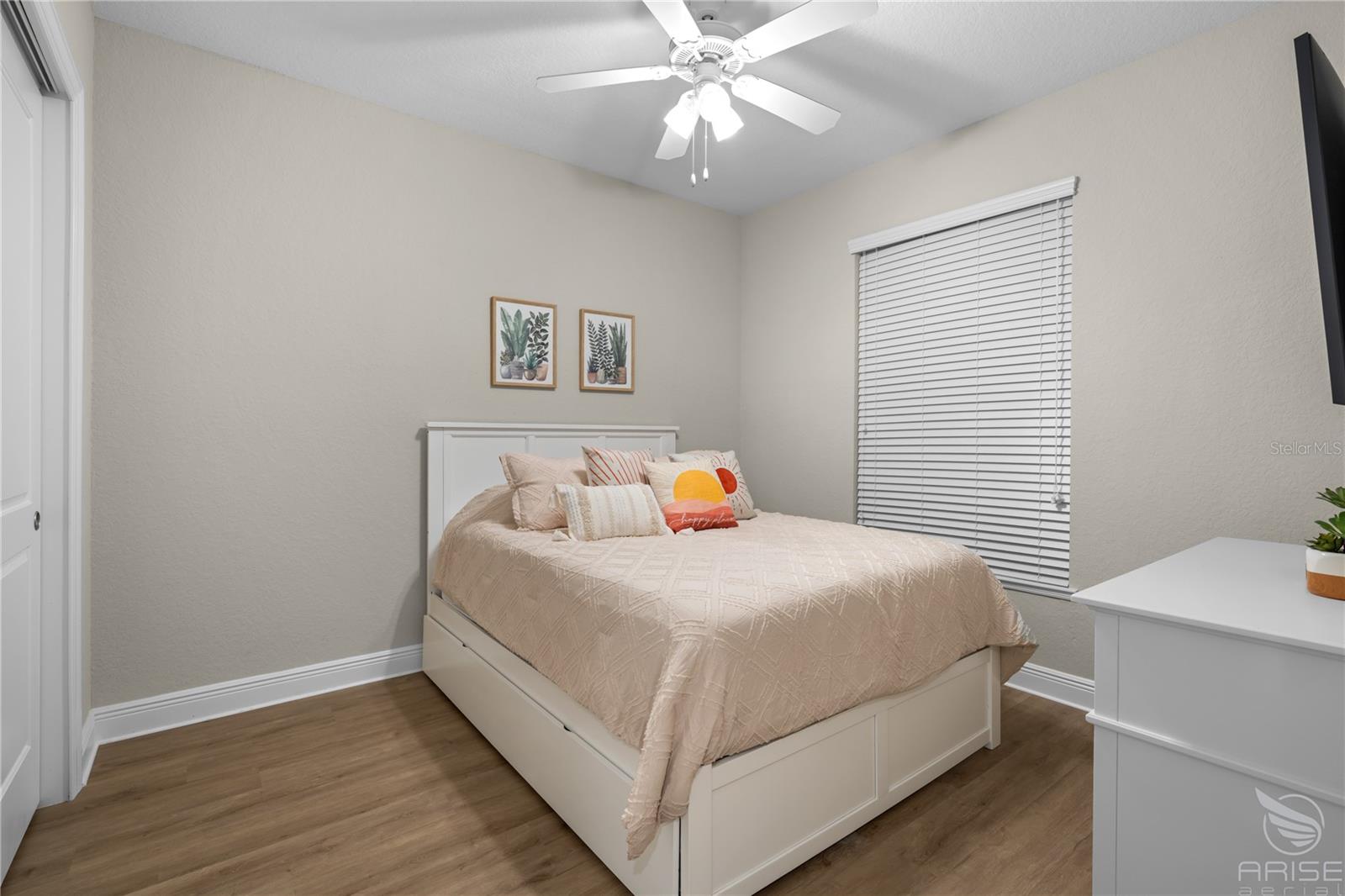 RIVERWALK/CORONADO ISLAND-BLDG - Residential