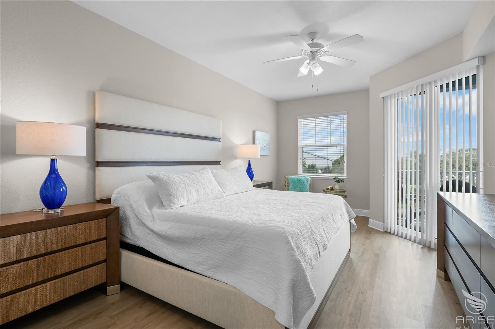 RIVERWALK/CORONADO ISLAND-BLDG - Residential