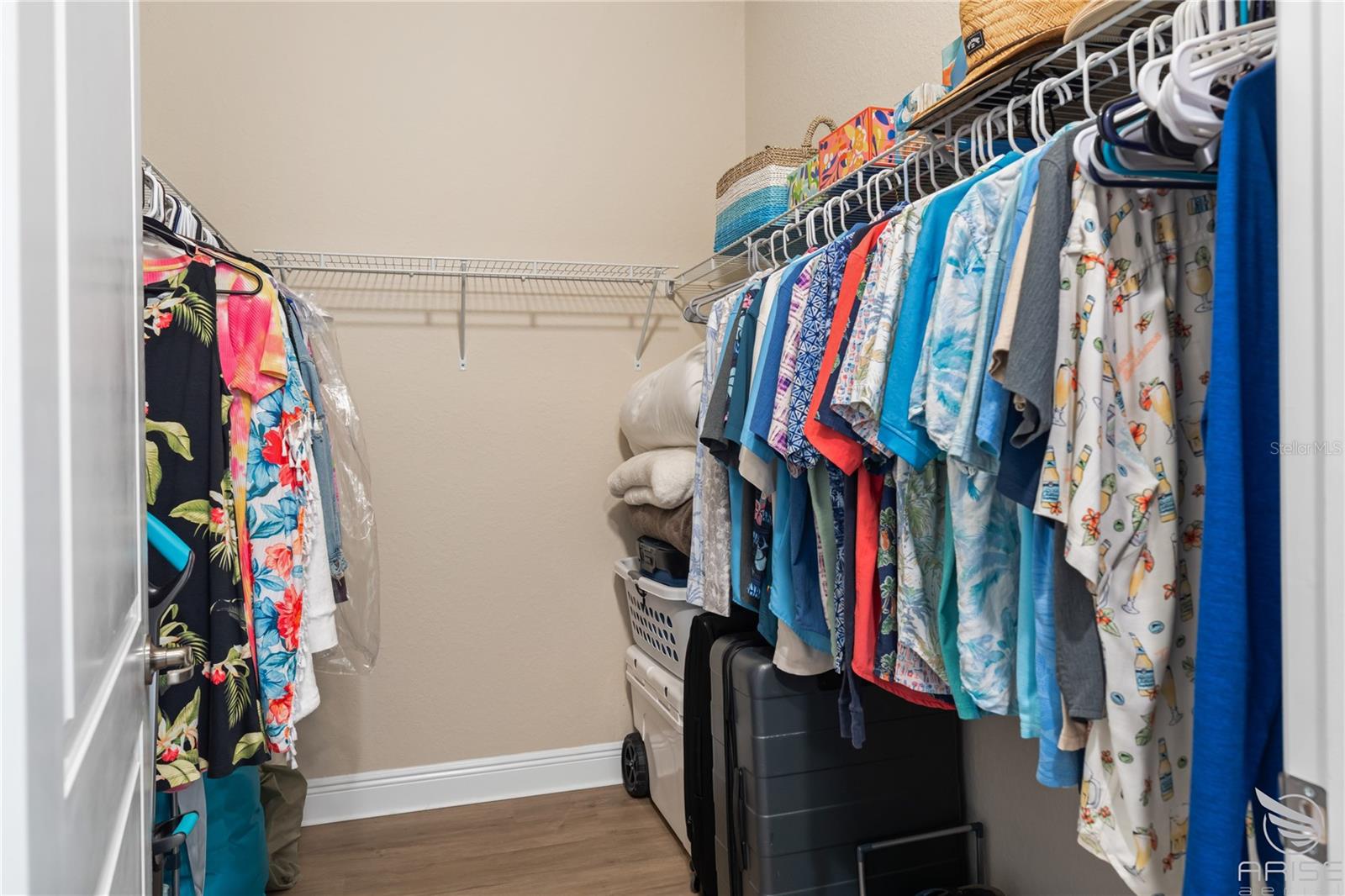 RIVERWALK/CORONADO ISLAND-BLDG - Residential