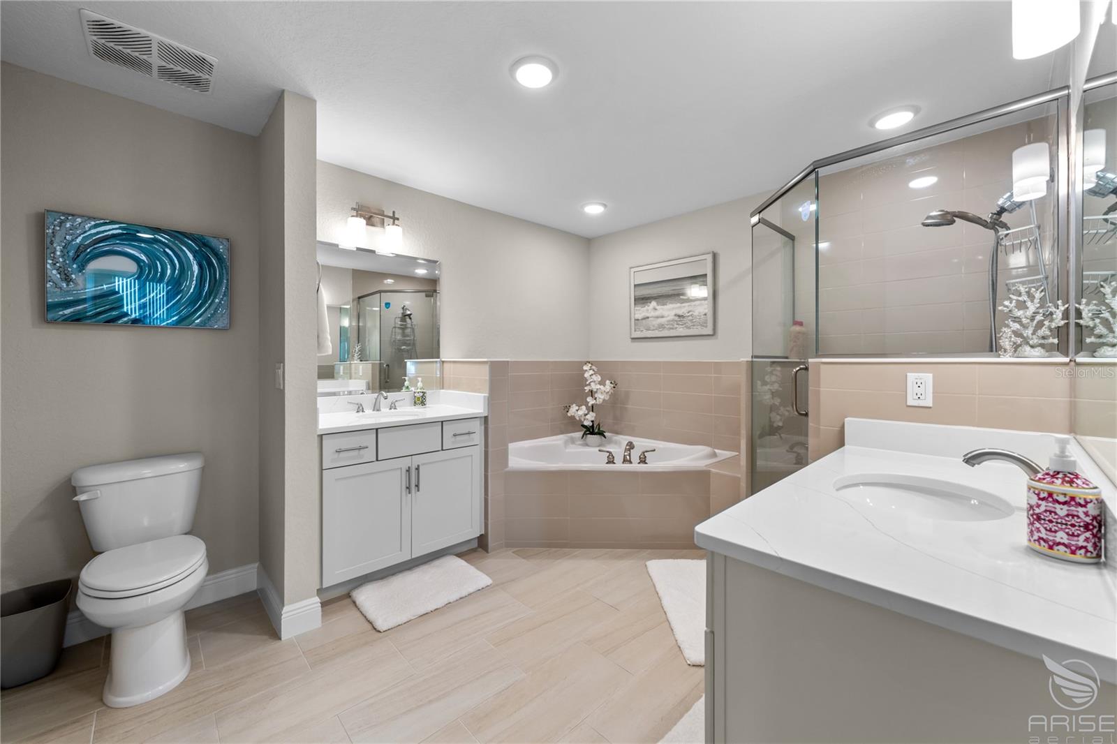 RIVERWALK/CORONADO ISLAND-BLDG - Residential