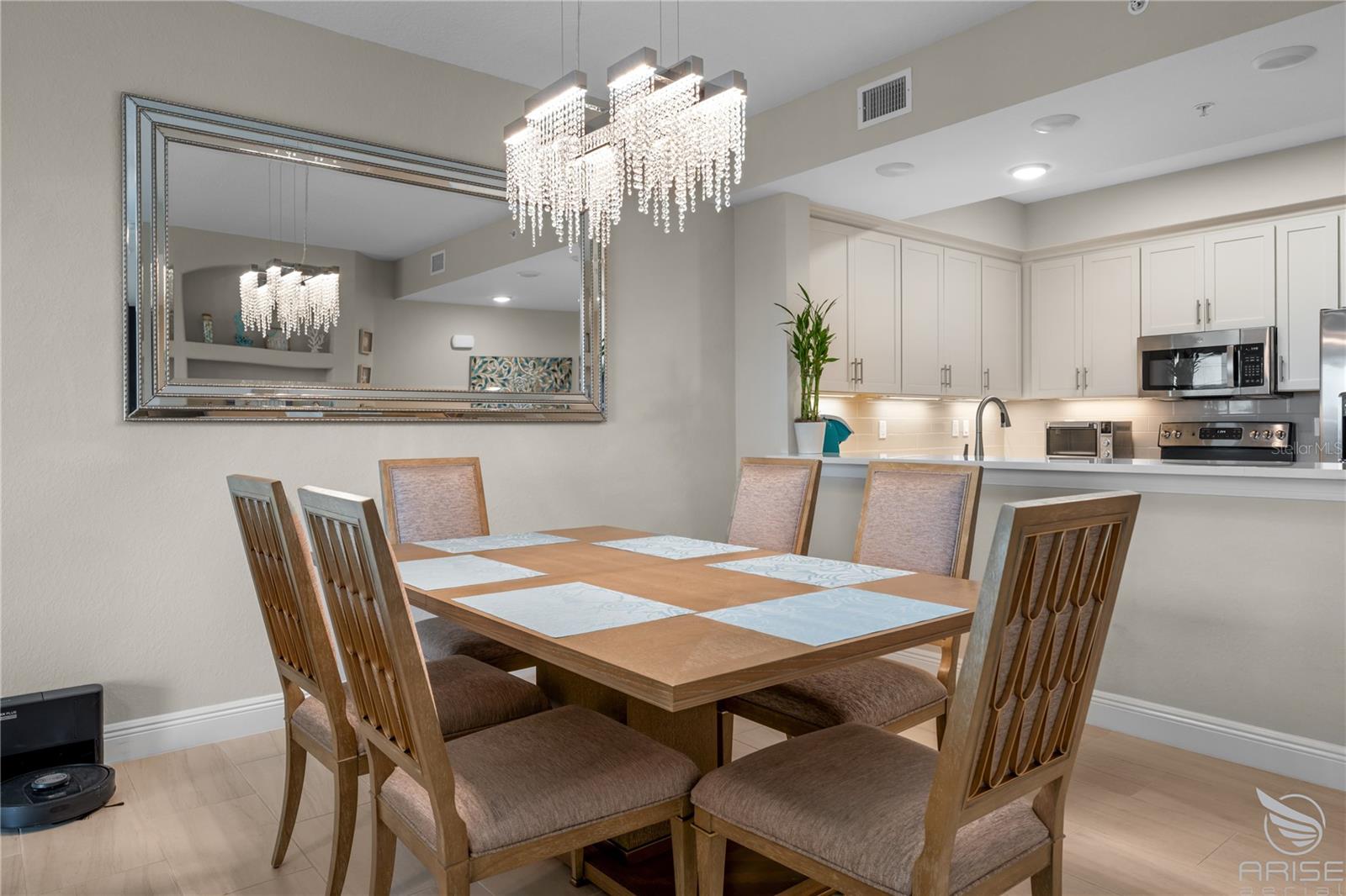 RIVERWALK/CORONADO ISLAND-BLDG - Residential