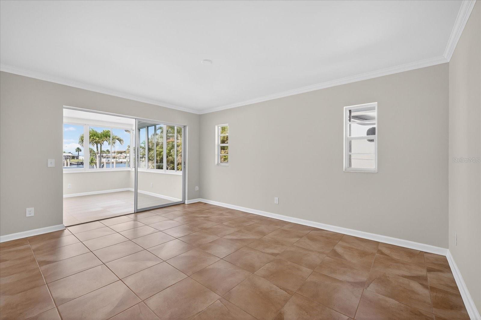FLOR A MAR - Residential