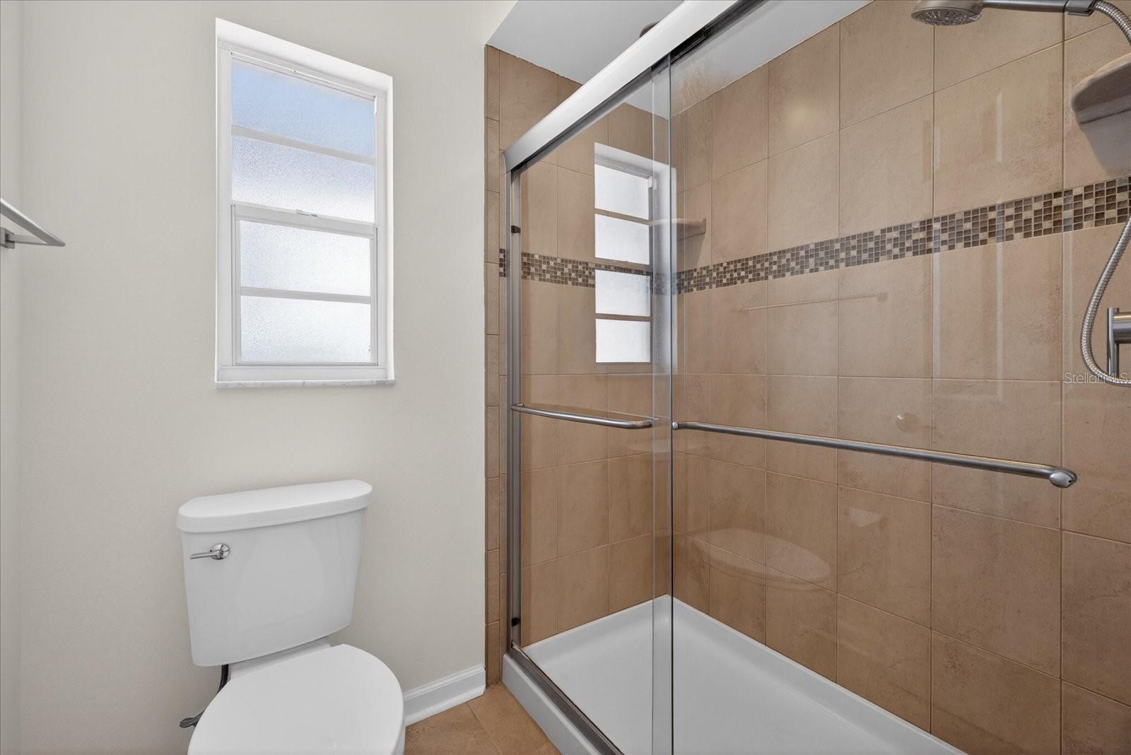 FLOR A MAR - Residential