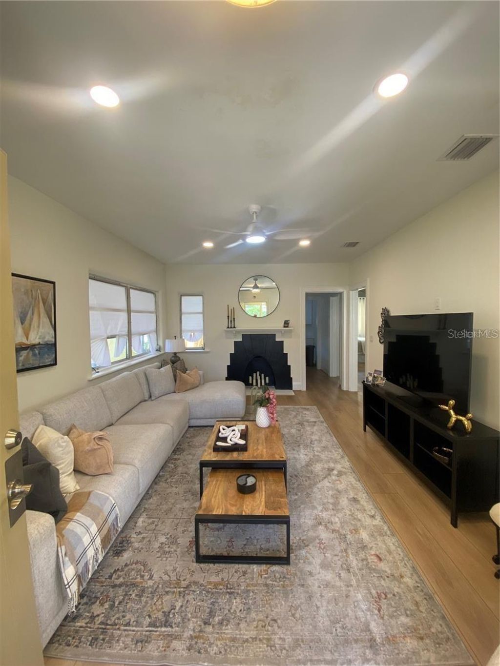 Photo of 51 Aegean Avenue, Tampa, FL 33606 (MLS # TB8482008)