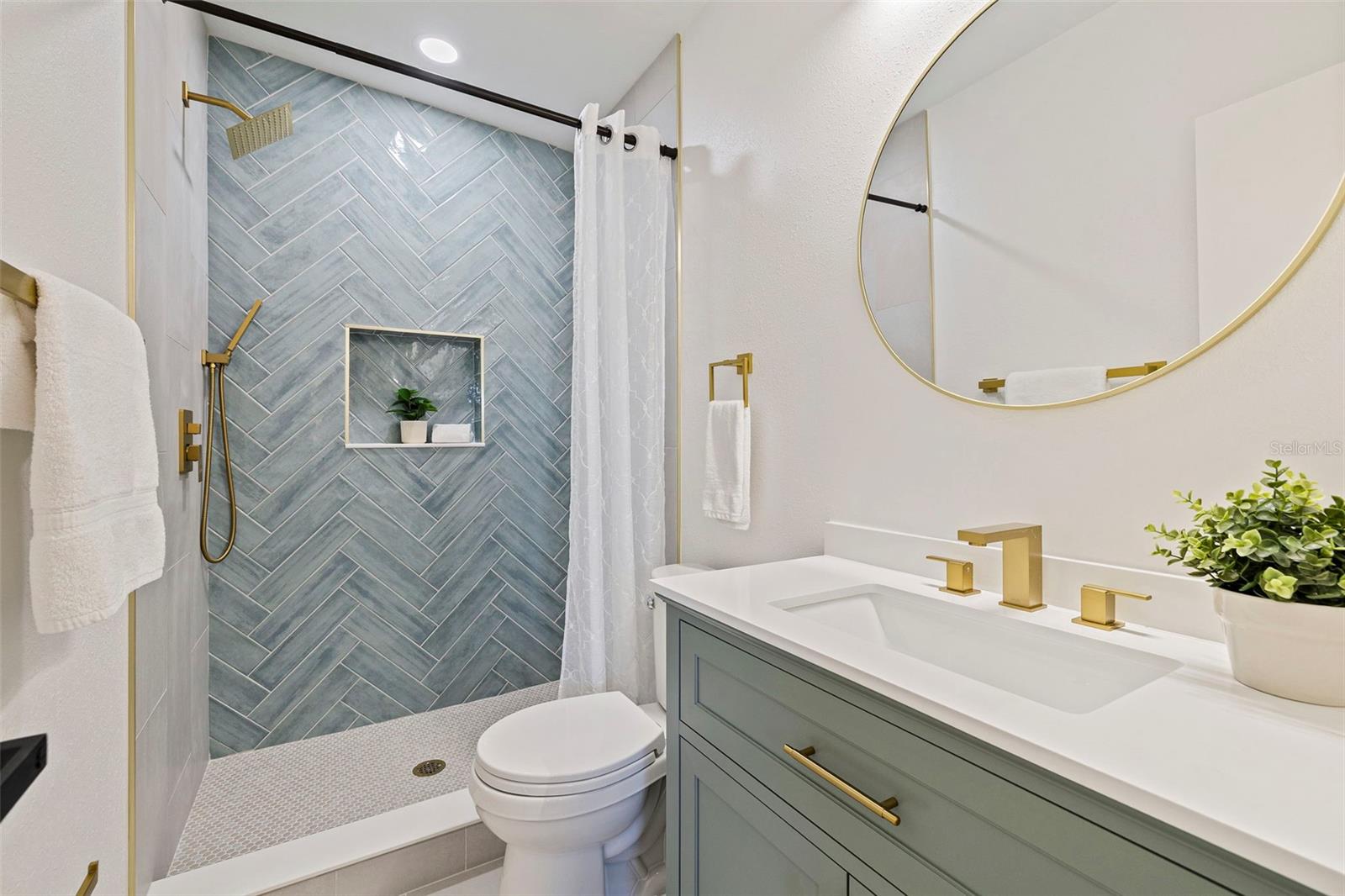 WHITES REP - Residential