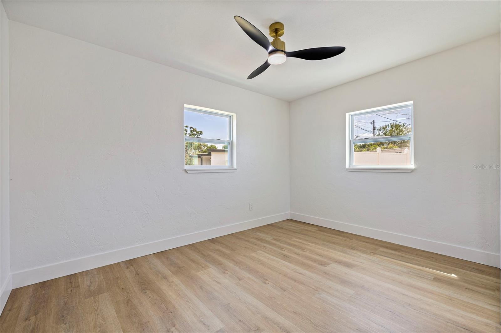 WHITES REP - Residential