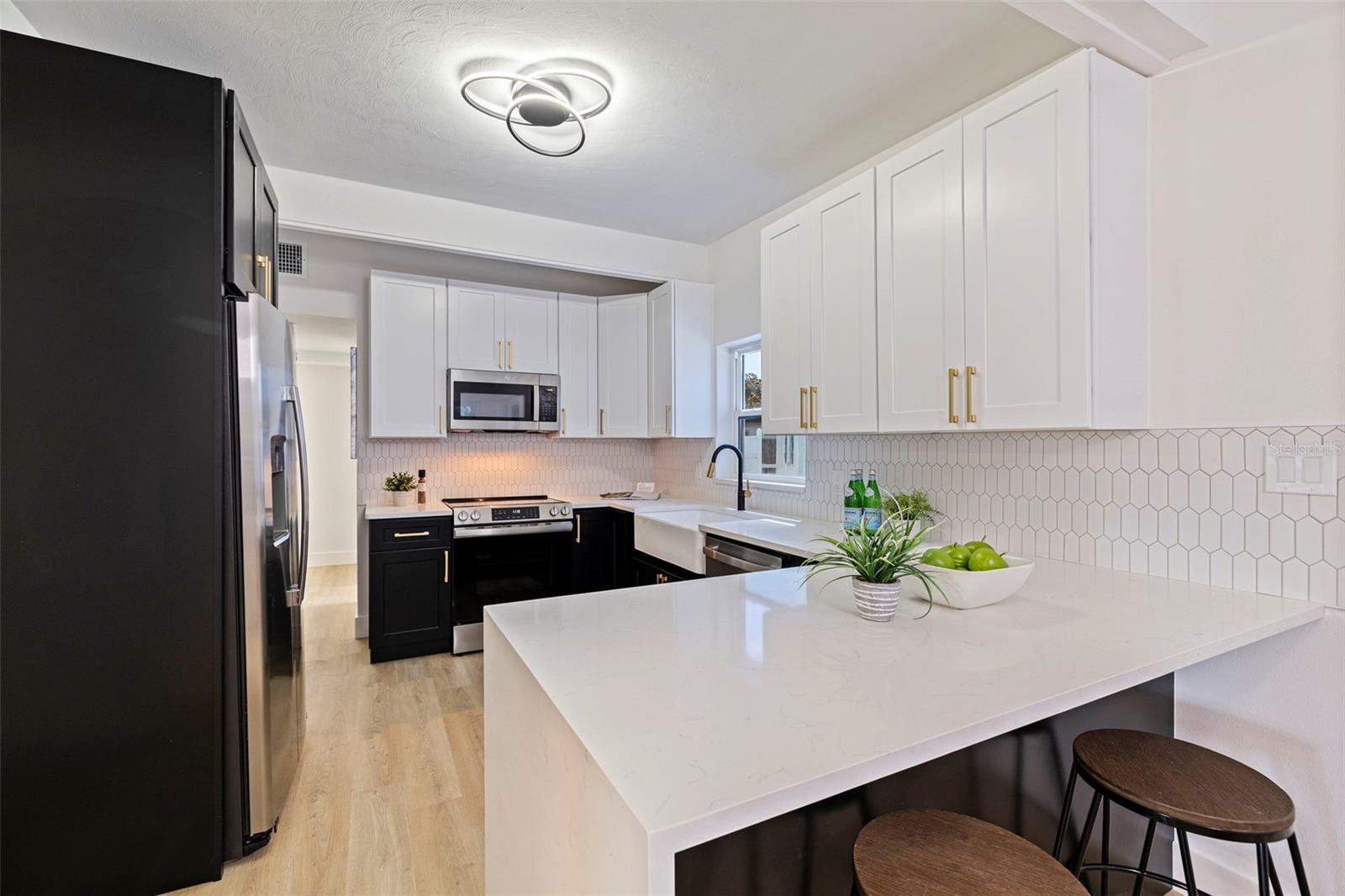 WHITES REP - Residential