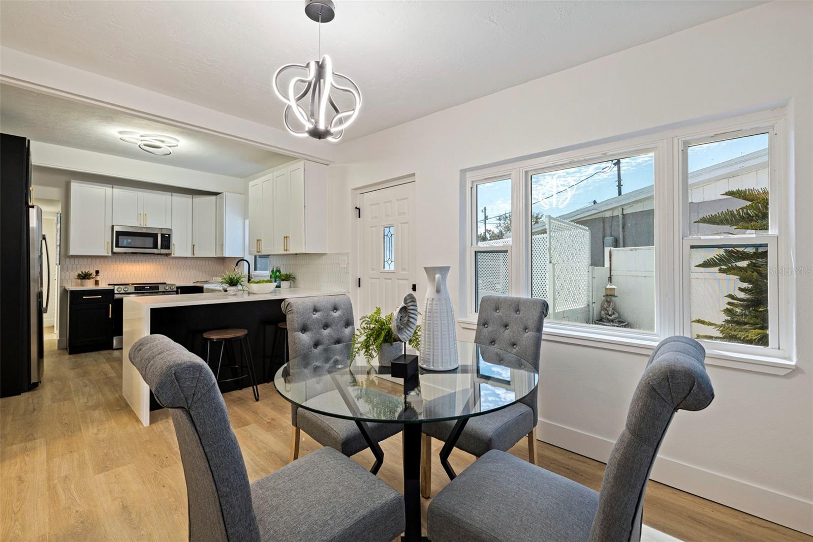 WHITES REP - Residential