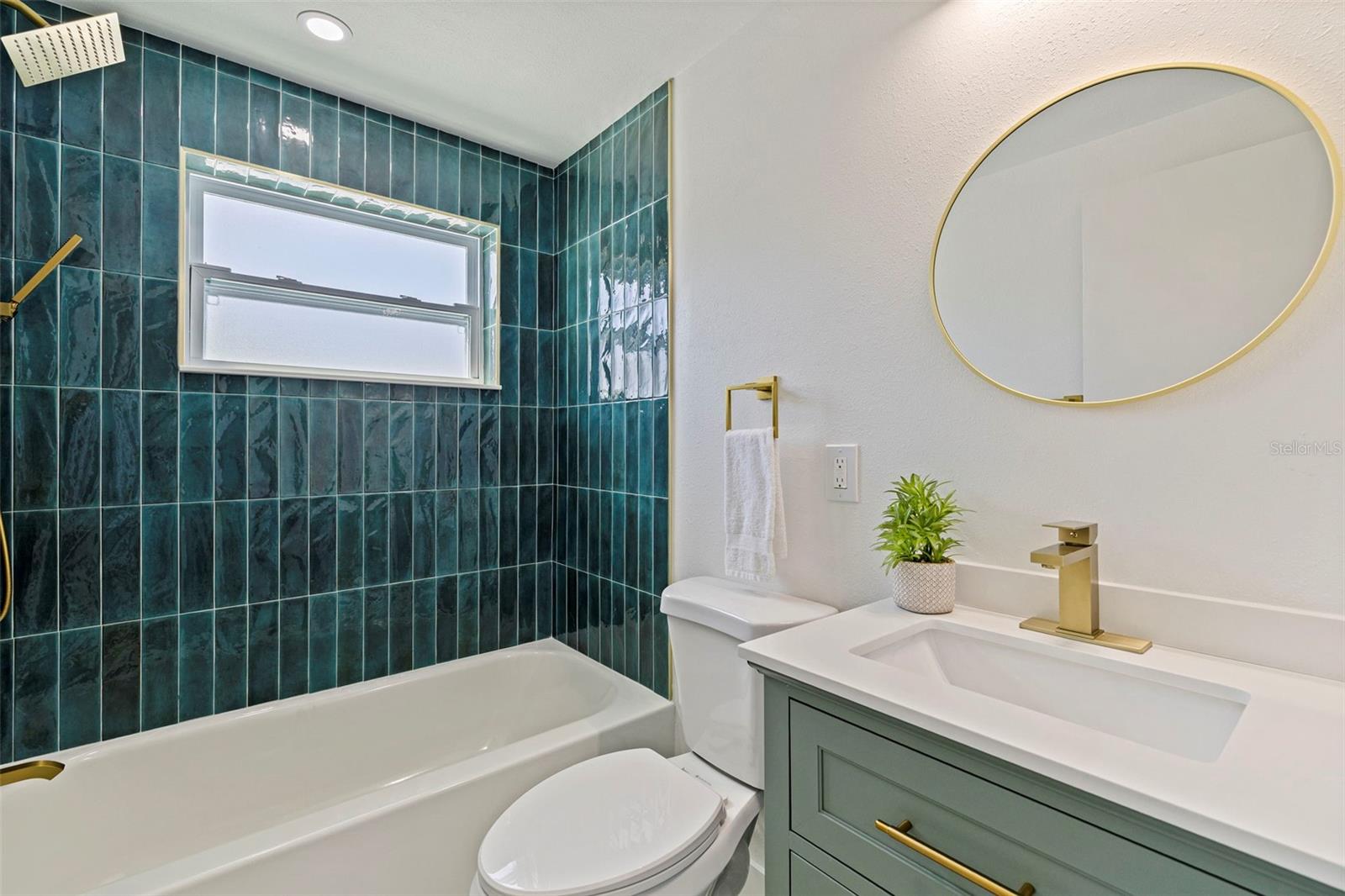 WHITES REP - Residential