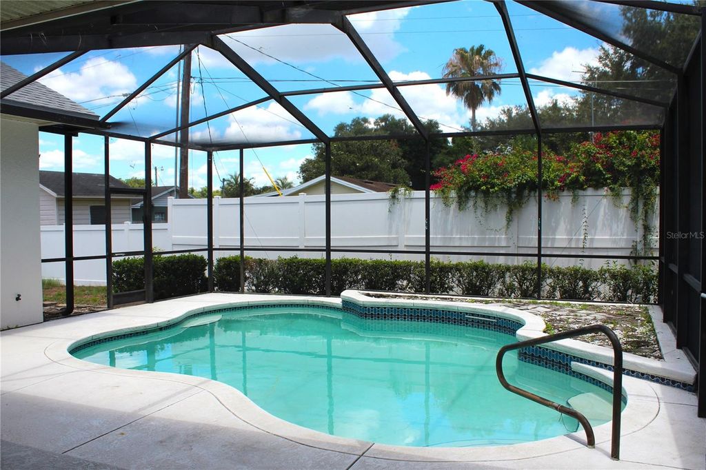 Photo of 2228 Lake Holloway Boulevard, Lakeland, FL 33801 (MLS # L4960988)