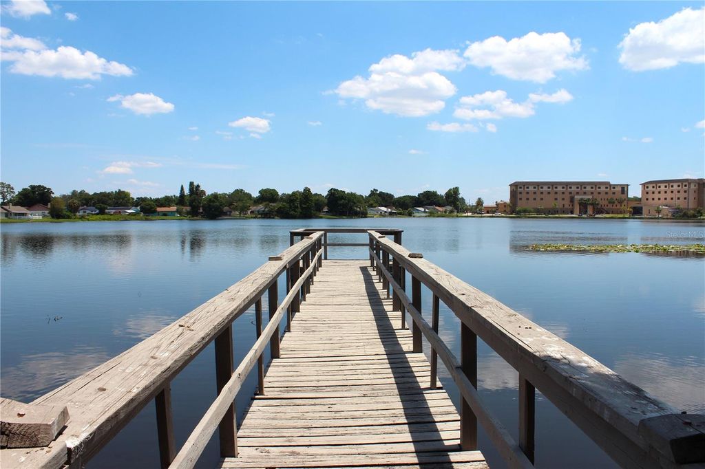 Photo of 2228 Lake Holloway Boulevard, Lakeland, FL 33801 (MLS # L4960988)