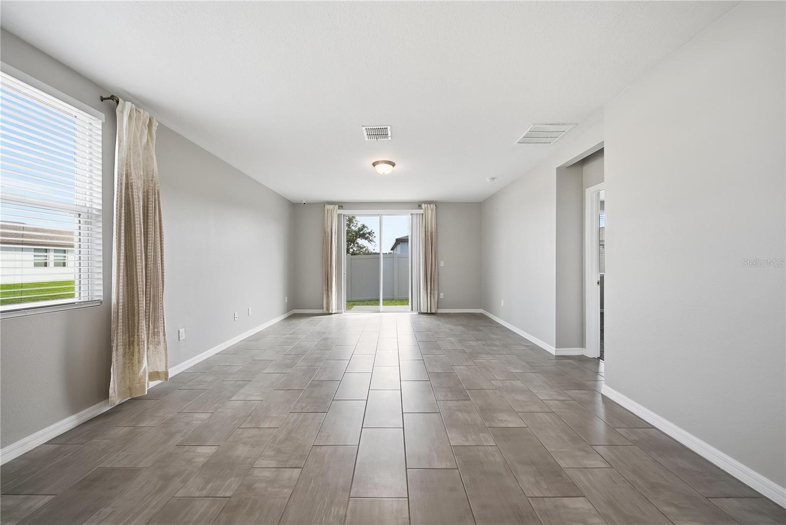 MONROE MDWS - Residential Lease