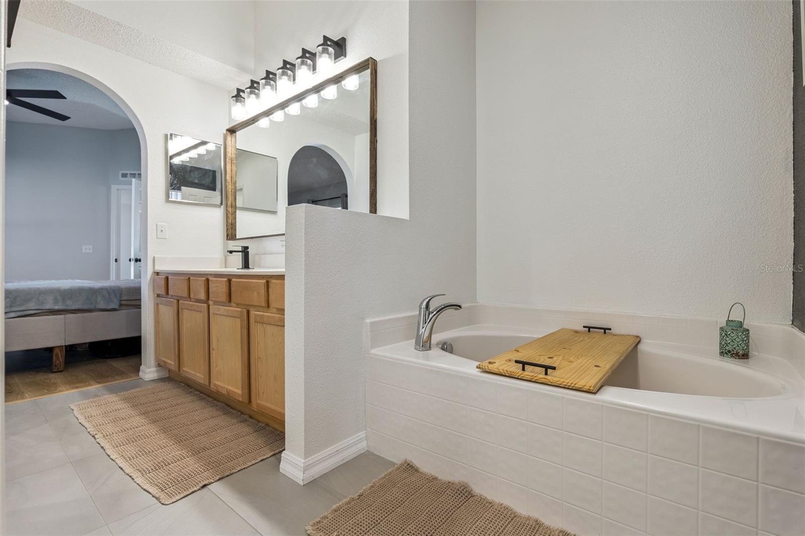 WETHERBEE LAKES SUB - Residential