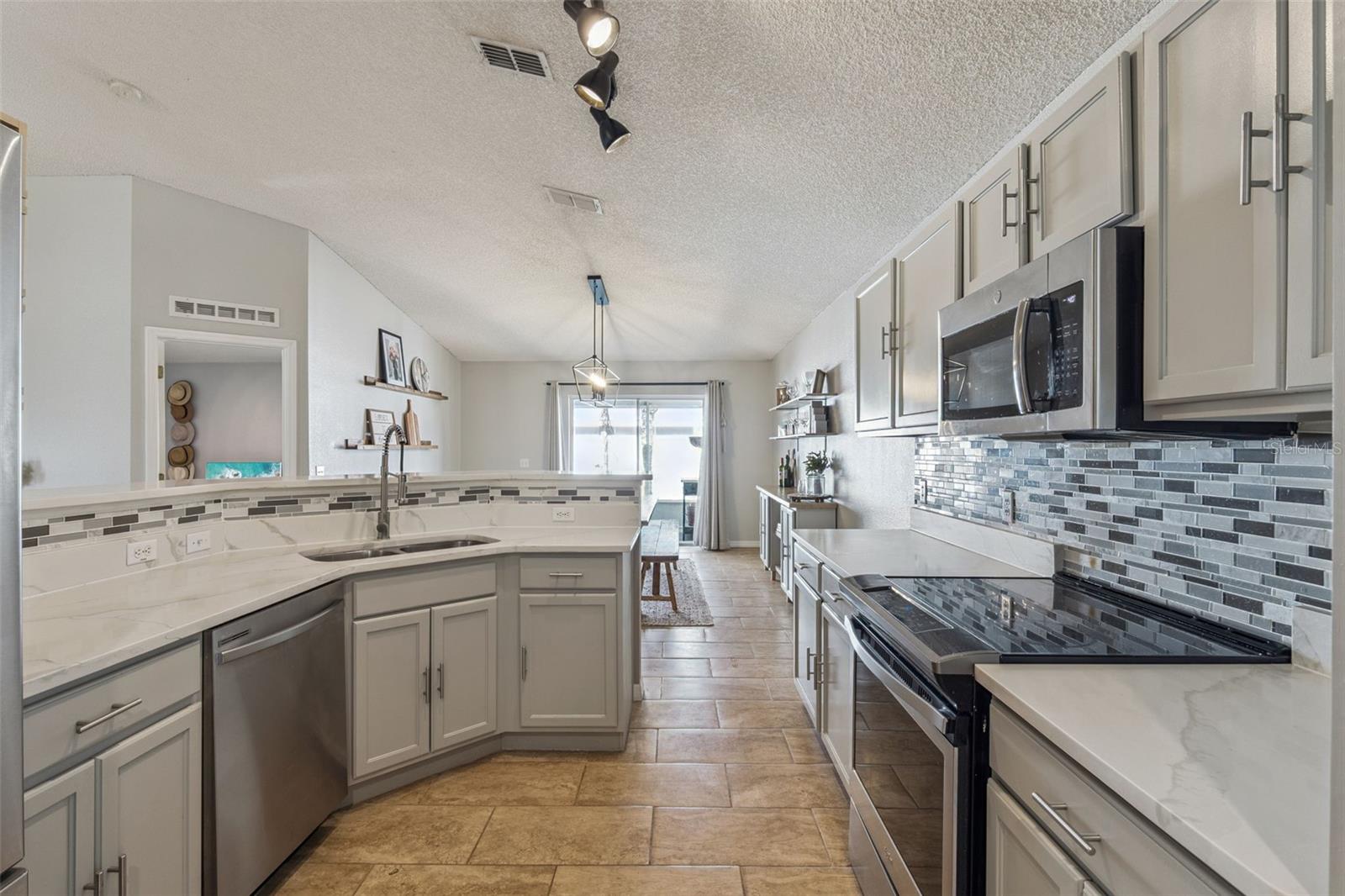 WETHERBEE LAKES SUB - Residential