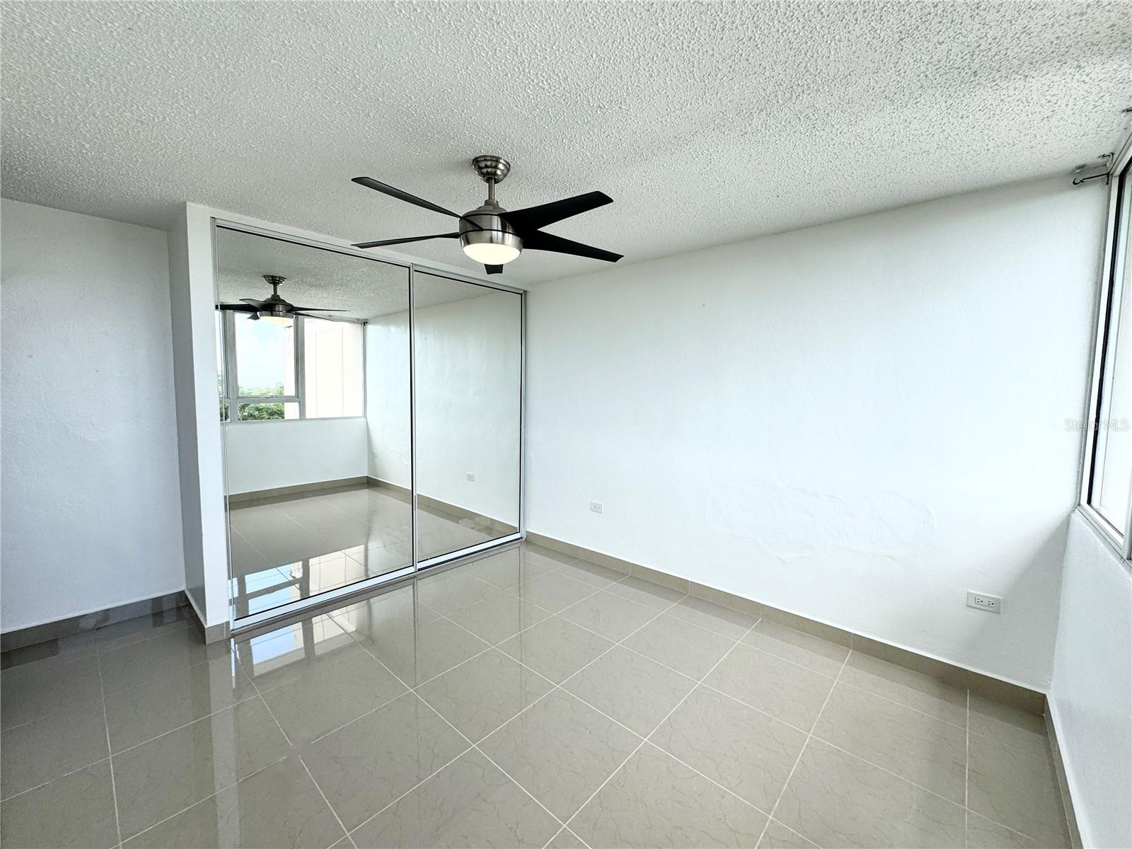 COND. PASEO DE MONTEFLORES - Residential Lease