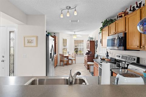 Tiny photo for 1415 La Hermosa Drive, The Villages, FL 32162 (MLS # G5105697)