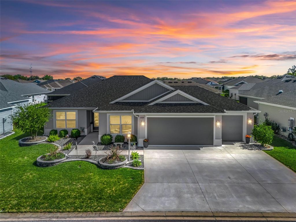 Photo of 4515 Leschak Lane, The Villages, FL 32163 (MLS # G5108807)