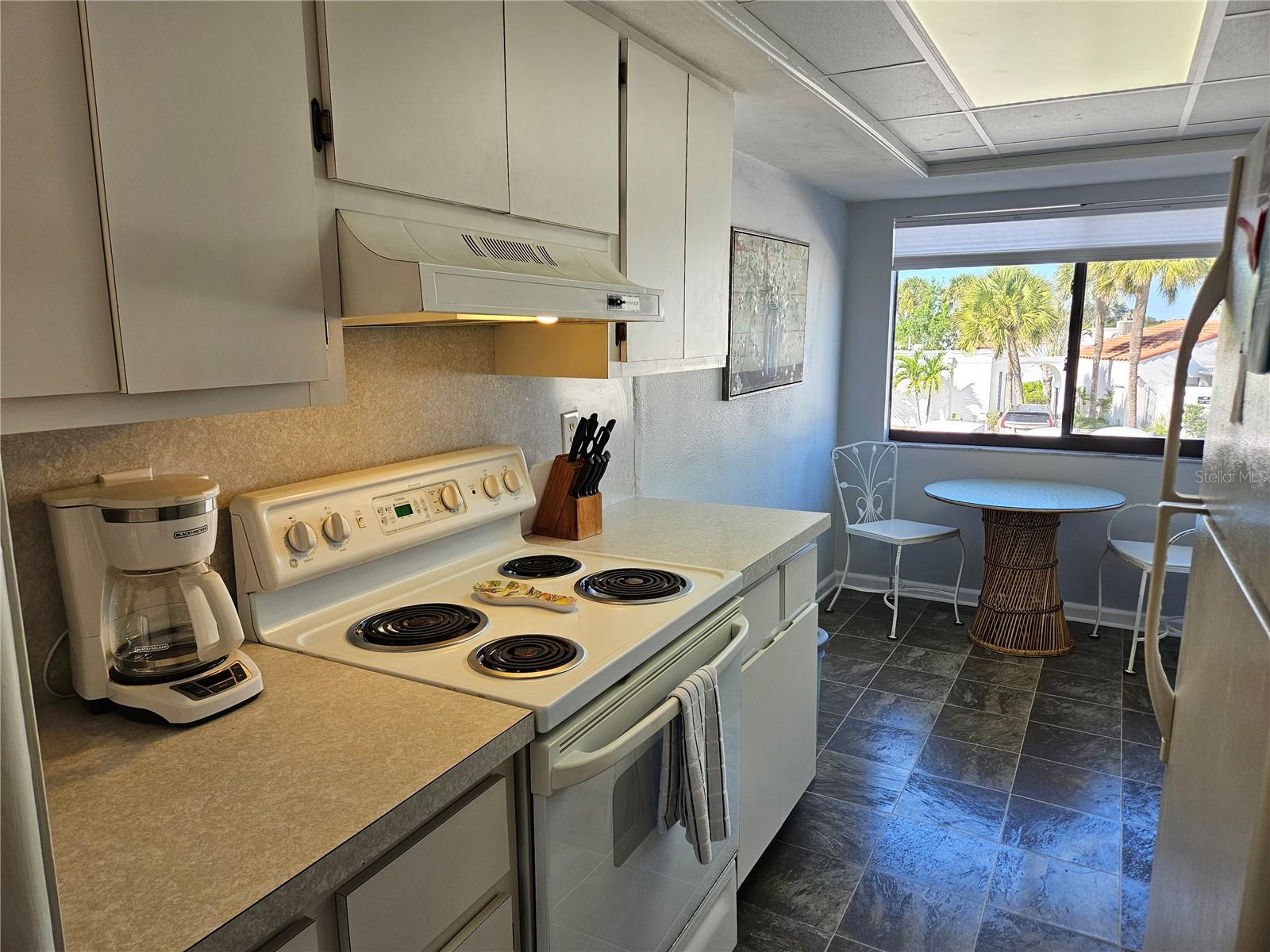 BAHIA VISTA GULF - Residential Lease