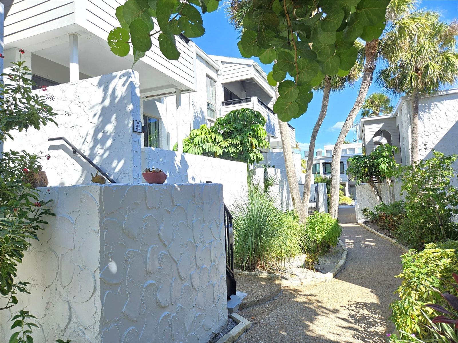 BAHIA VISTA GULF - Residential Lease