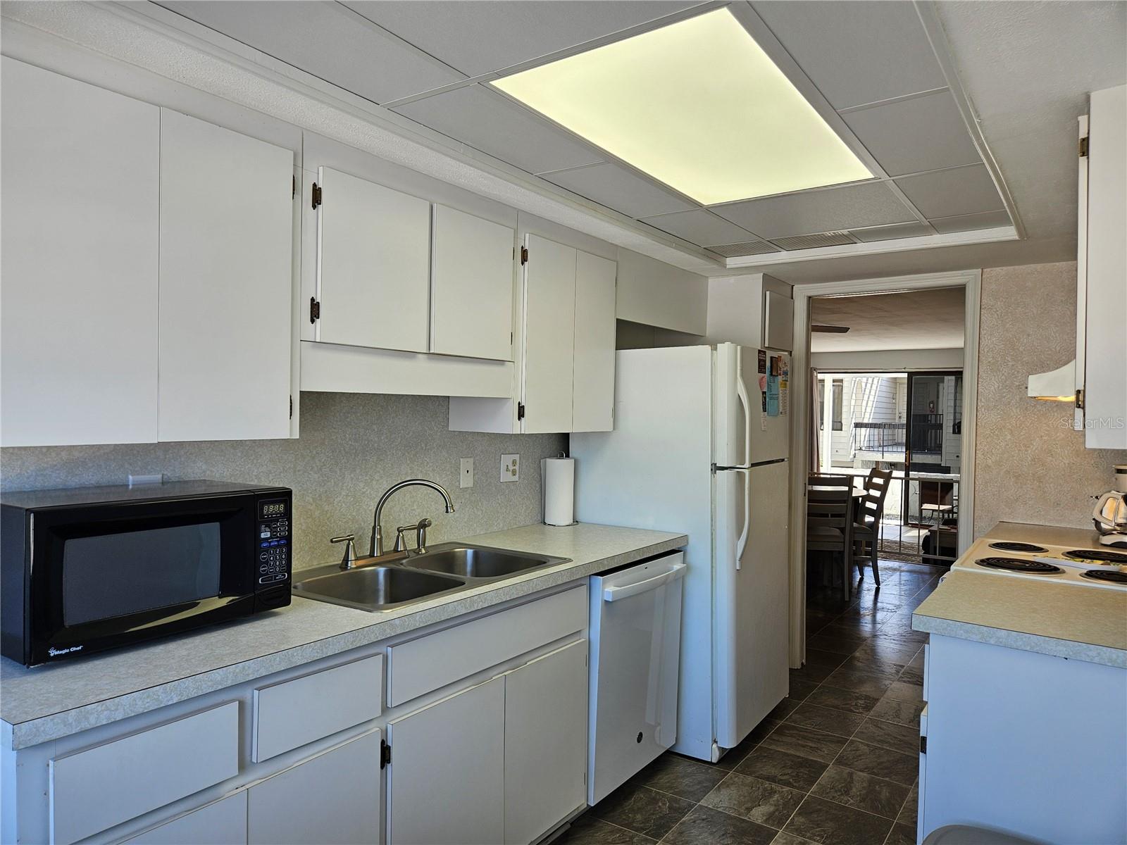 BAHIA VISTA GULF - Residential Lease