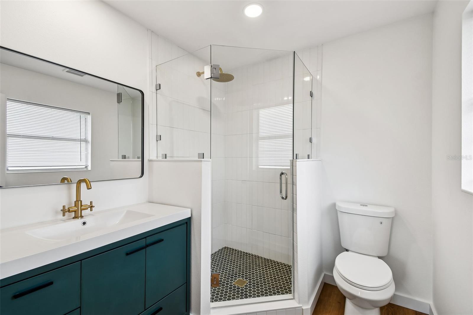 EASTBROOK SUB UNIT 16 - Residential