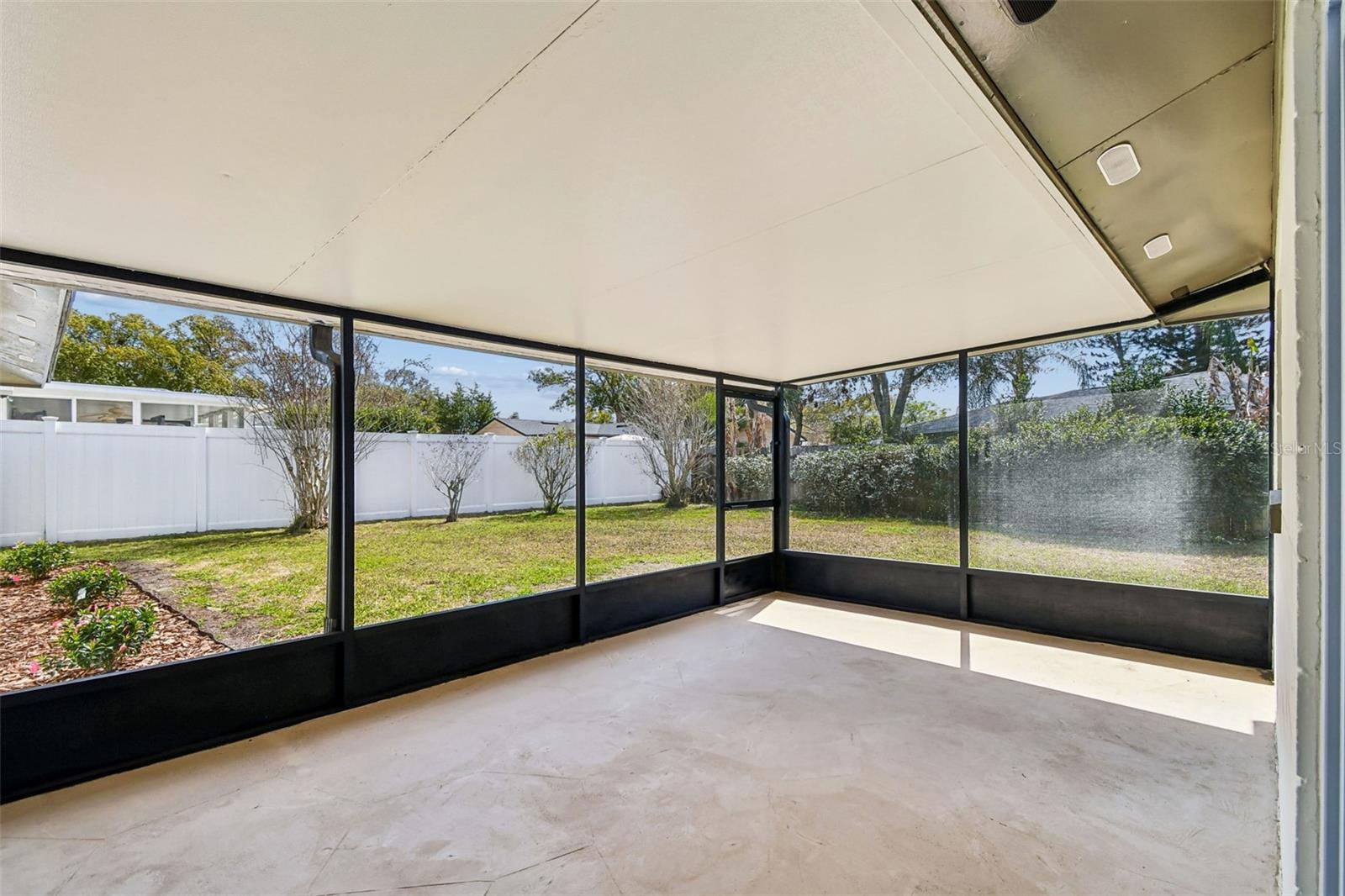 EASTBROOK SUB UNIT 16 - Residential